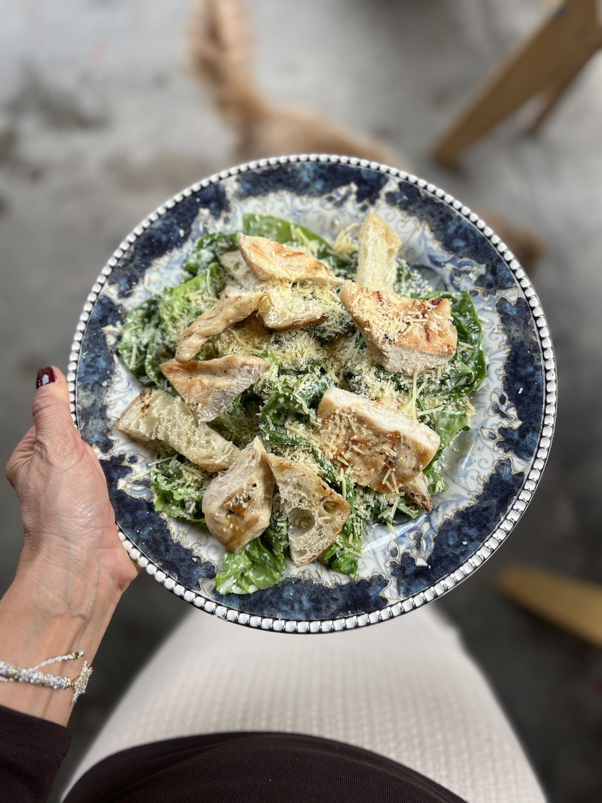 Ensalada César con pollo a la plancha